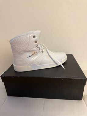 CHANEL White Quilted High-Top Croc-Embossed Leather Sneaker